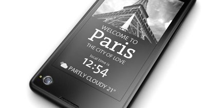 YotaPhone see it to belive it | Touch screen on one side – eReader on the other.